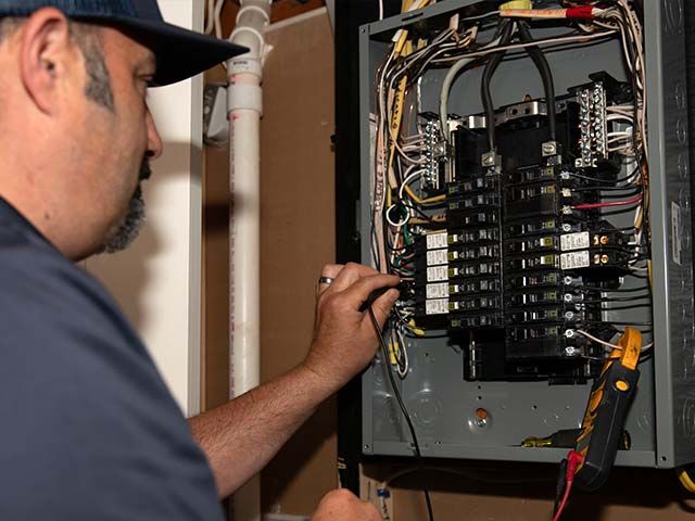 Electrical Panel & Circuit Breaker Specialists In Hollis